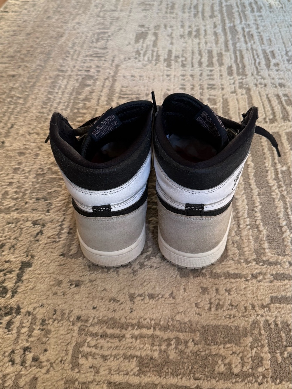 Air Jordan 1 Retro High OG ‘Stage Haze’ - Picture 2 of 4
